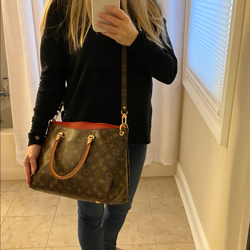 Louis Vuitton Pallas